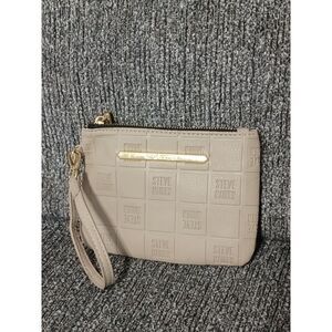 STEVE MADDEN Tan Wristlet